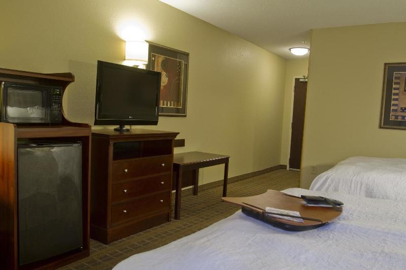 Hampton Inn Charlotte Monroe Extérieur photo